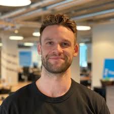 Andrew Kenny ⚡️ (@andyjkenny)