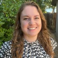 Marie Cash's Instagram, Twitter & Facebook