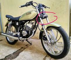 Ditambah lagi dengan adanya beberapa penggantian pada komponen tertentu, ini. Modifikasi Motor King Spesial