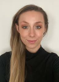 Lucy Way's Instagram, Twitter & Facebook