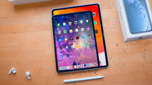 Battle Royale With Cheese The 12 9 Inch Ipad Pro Vs The 11 Inch Ipad Pro Ipad Pro Ipad Ipad Pro 12 9