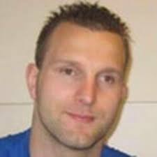 Bekar bekir filmi baş kahramanı olan bekir'in yaşadığı maceralara odaklanmaktadır. Geenstijl Live Hoger Beroep Michael Panhuis 2