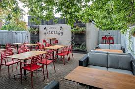 Pin By Miss Sunshine On Bar Design Restaurant Outdoor Restaurant Patio Outdoor Restaurant Design Restaurant Patio
