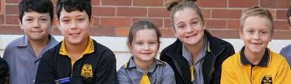 Du kannst die haltestelle stanley st e at coorparoo secondary college auch mit dem bus oder der bahn erreichen. Coorparoo State School