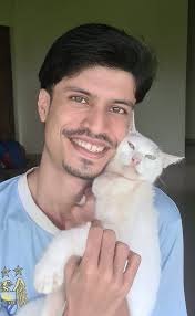 So did I. Hands up if you did as well. Sophia @sophla Y'all pronounce it  data or data? 948 C7 5,217 34.5K Liam @liam I'm mad that I read these words  in