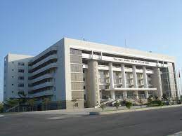 Theo đó, mỗi học sinh, sinh viên nhận được học bổng trị giá 5 triệu đồng. Vietnam National University Ho Chi Minh City Wikipedia