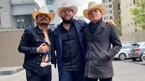 6:26 fredd j 8 315 456 просмотров. El Fantasma Y Los Dos Carnales Anuncian Concierto En Linea Y Daran Una Sopresa Experiencias Bandamax