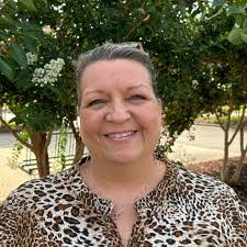 Cindy Zuber's Instagram, Twitter & Facebook