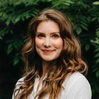 Isabel Bradley's Instagram, Twitter & Facebook