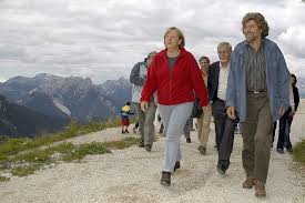 Vor 2 tagen · es ist das ende einer ära: Ferien Fur Angela Merkel Wie Macht Die Kanzlerin Urlaub