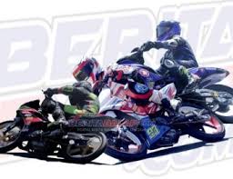 Kehebatan turing jelajah dengan motorsport 2tak ninja krr : Bongkar Rahasia Mesin Kawasaki Ninja Tercepat Kelas Sport 2t 155cc Frame Standar Mix Rider By Bangor Racing 212 Beritabalap Com