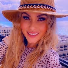 Marilyn Shreve's Instagram, Twitter & Facebook