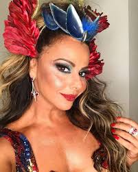 May 31, 2021 · a 'super dança dos famosos' do último domingo (30) contou com a participação de paolla oliveira e viviane araújo. Viviane Araujo Tambem Fara Super Danca Dos Famosos Prisma R7 Flavio Ricco