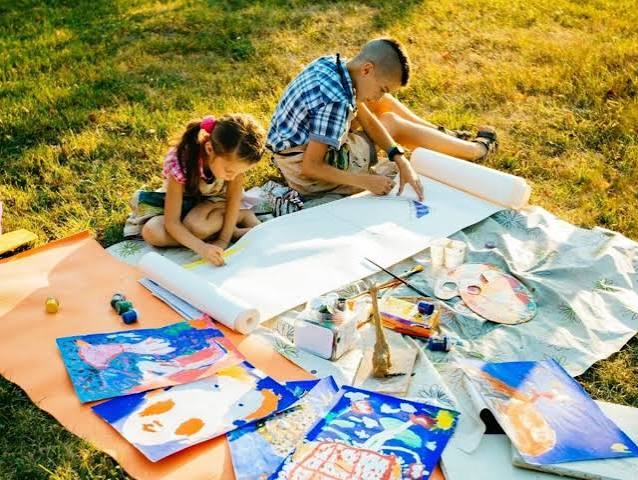 Fun and Creative Outdoor Art Ideas for Kids | Abrakadoodle