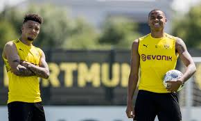 Live on german football!subscribe now for more german football. Paderborn Vs Borussia Dortmund Bundesliga Jadon Sancho Scores Hat Trick On Return Daily Mail Online