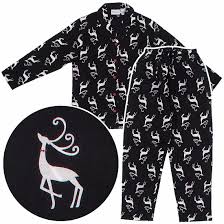 Black And White Christmas Pajamas Black Reindeer Flannel Pajamas For Women These Black Fleece Christmas Pajamas For Women Are Some Of The Pajamas Women Flannel Pajamas Womens Flannel Pajamas