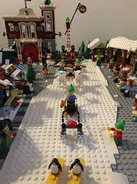 Pin By Claude Decoeur On Lego Winter Village Lego Winter Village Lego Christmas Lego Winter