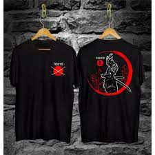 Aplikasi desain kaos ini sangat ringan apabila dibandingkan dengan aplikasi serupa lainya. Baju Kaos Samurai Tokyo Desain Jepang Hitam Baju Kaos Distro Terbaru 2021 Kaos Kekinian 2021 Shopee Indonesia