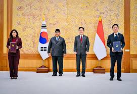 Sekretariat Kabinet Republik Indonesia | Presiden Prabowo Saksikan 10 MoU  RI-Korea di Blue House