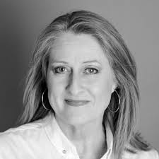 What are rental options for a family reunion in Ontario for 29 people?