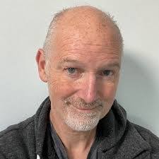 Daniel Bienkowski's Instagram, Twitter & Facebook