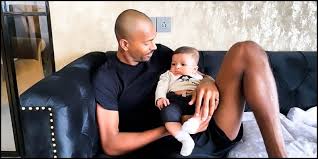 Nataša stanković and hardik pandya are quite proud of their son agastya making the first splash into the swimming pool. Hardik Pandya Meets Son After 4 Months Video Goes Viral Tamil News Indiaglitz Com
