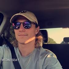 Cash Varner (@CashVarner)