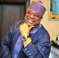 He was reported dead in the early hours of wednesday january 12, in igbomoso. Jonathan Mourns Late Alao Akala Vanguard News