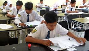 Soal Dan Kunci Tanggapan Ucun Smp Se Dki Tahun 2020 2019 Dan 2020 Idn Paperplane