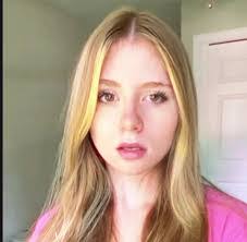 Tara Bostick's Instagram, Twitter & Facebook