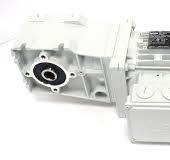 NEW LENZE GKR04-2M-HAR-080C42 GEAR MOTOR/BRAKE MDEMABS-080-42C0U