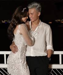 Bạn gái 20 tuổi của thủ môn bùi tiến dũng sở hữu nhan sắc xinh đẹp, thân hình gợi cảm với chiều cao 1,73 m. Bui Tiáº¿n DÅ©ng Va Báº¡n Gai Ukraina Ä'a Ä'inh Hon