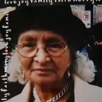 Peggy Deloney's Instagram, Twitter & Facebook