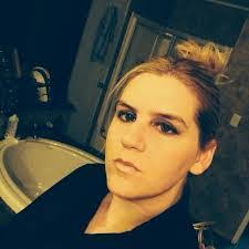 Tricia Devries's Instagram, Twitter & Facebook