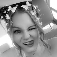 Riley Griffith (rileyrose21)