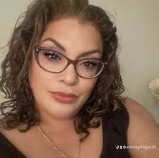 Dra Emma Marval. Medicina Estetica