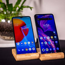 TCL 20L+ vs Vivo Y52 5G: Buying a phone ...