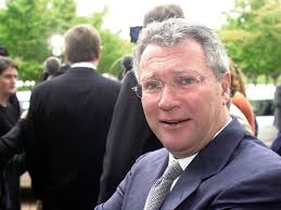 NSW's longest-serving treasurer Michael Egan dies aged 75