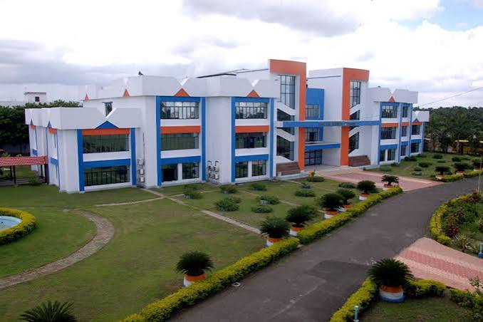 Pailan World School
