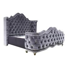 Search for full size tufted bed. Custom California King French Tufted Bed With Rounded Footboard Chairish