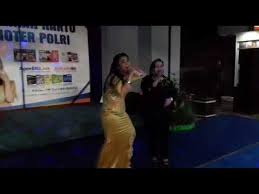 Juwita bahar buka dikit joss official music video hd. Download Juwita Bahar Live Gentara Mp4 Mp3 3gp Naijagreenmovies Fzmovies Netnaija