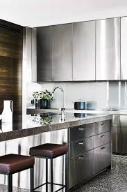 Produit trs cher pour la qualit, cela ressemble un produit made in china.peu solide, et aspect. Cuisine En Inox Idees Meubles En Acier Inoxydable Cote Maison