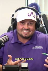📞 “The owner called me?” That’s not normal. That’s Mammoth. Big company  service with a small town heart. #mammothroofs #mammothmindset #satxrealtor  #austinrealtor #templerealtor