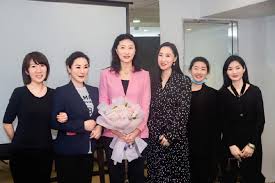 Born 13 february 1990) is a retired chinese professional badminton player. Recent Status Of Olympic Champion Zhang Ning 46 Year Old Fair Skinned And Beautiful Separated From Her German Husband For 9 Years And Brought Her Own Baby Minews