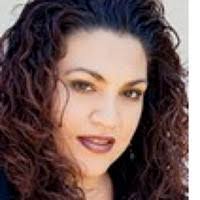 Esmeralda Barron's Instagram, Twitter & Facebook