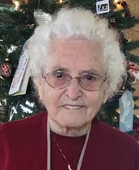 Alice Branham's Instagram, Twitter & Facebook