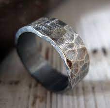 Sterling Silver Mens Wedding Band 8mm Hammered Wedding Ring Etsy Mens Wedding Rings Black Sterling Silver Mens Wedding Bands Black Wedding Rings