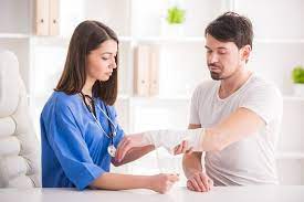 Merupakan sindrom yang terjadi setelah mobilisasi lama. Patah Pergelangan Tangan Gejala Penyebab Dan Mengobati Alodokter