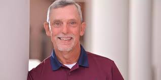 Prostate cancer survivor encourages others to ask questions, stay motivated 