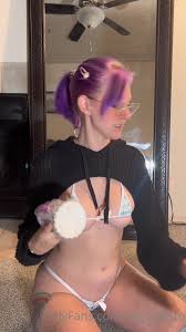 Ivy_celeste dildo